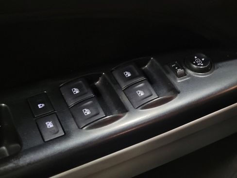 Used 2016 Chevrolet Colorado LT w/ LT Convenience Package image 27