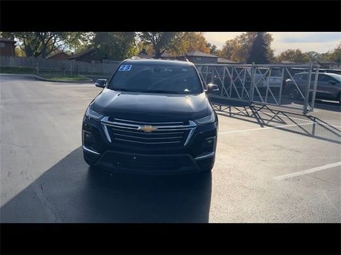 Certified 2023 Chevrolet Traverse LT w/ LPO, Floor Liner Package image 3