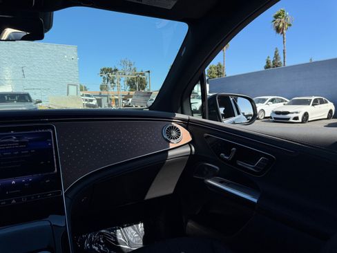 Used 2023 Mercedes-Benz EQE 350+ SUV w/ Exclusive Trim Package image 22