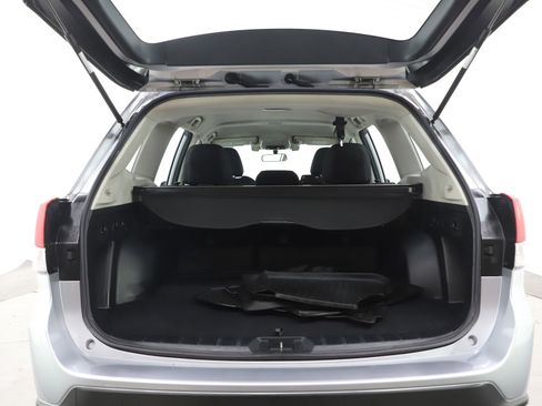 Used 2019 Subaru Forester image 16