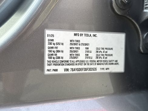 Used 2025 Tesla Model Y Performance AWD/4WD image 28