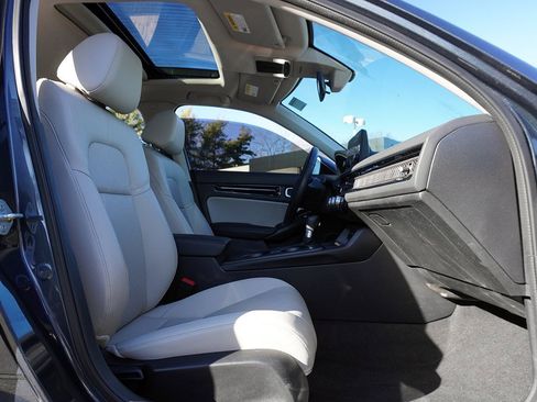 Used 2022 Honda Civic EX-L image 32