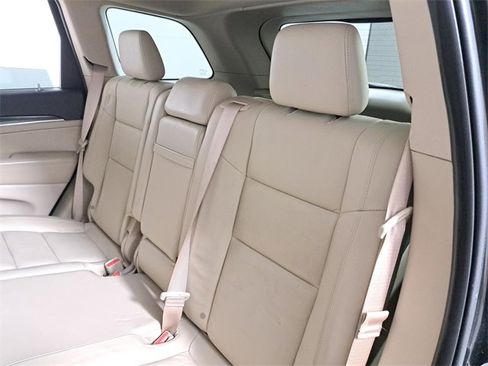 Used 2020 Jeep Grand Cherokee Limited image 13