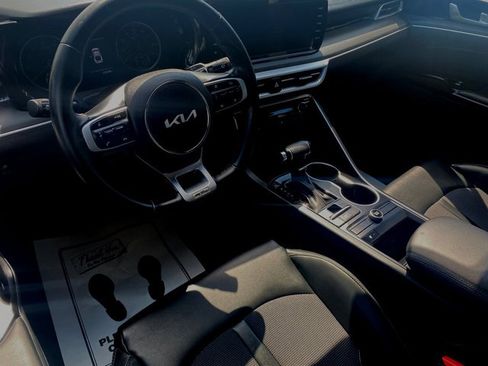 Used 2023 Kia K5 GT-Line image 40