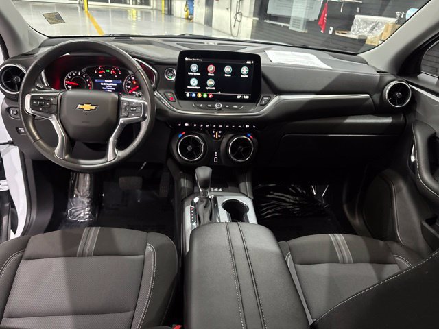 Used 2025 Chevrolet Blazer LT w/ Convenience Package AWD/4WD image 28