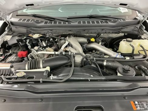 Used 2024 Ford F350 Lariat w/ Lariat Ultimate Package AWD/4WD image 34