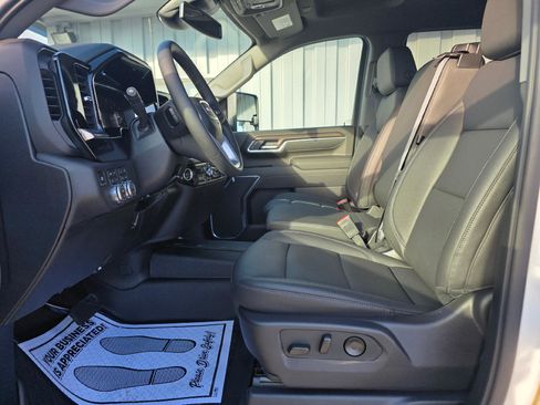 New 2026 GMC Sierra 2500 SLT image 14