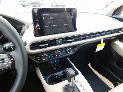 Used 2026 Honda HR-V EX-L image 33