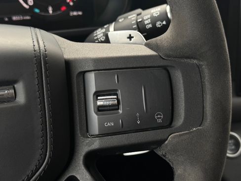 Used 2023 Land Rover Defender 110 image 63