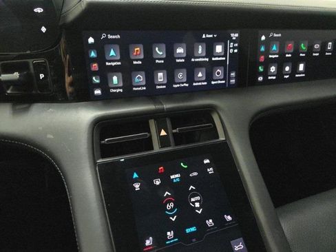 Used 2024 Porsche Taycan 4 Cross Turismo w/ Premium Package image 4