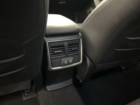 Used 2023 Subaru Forester Limited AWD/4WD image 24