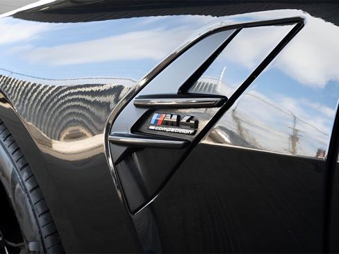 Used 2023 BMW M4 xDrive Competition image 15