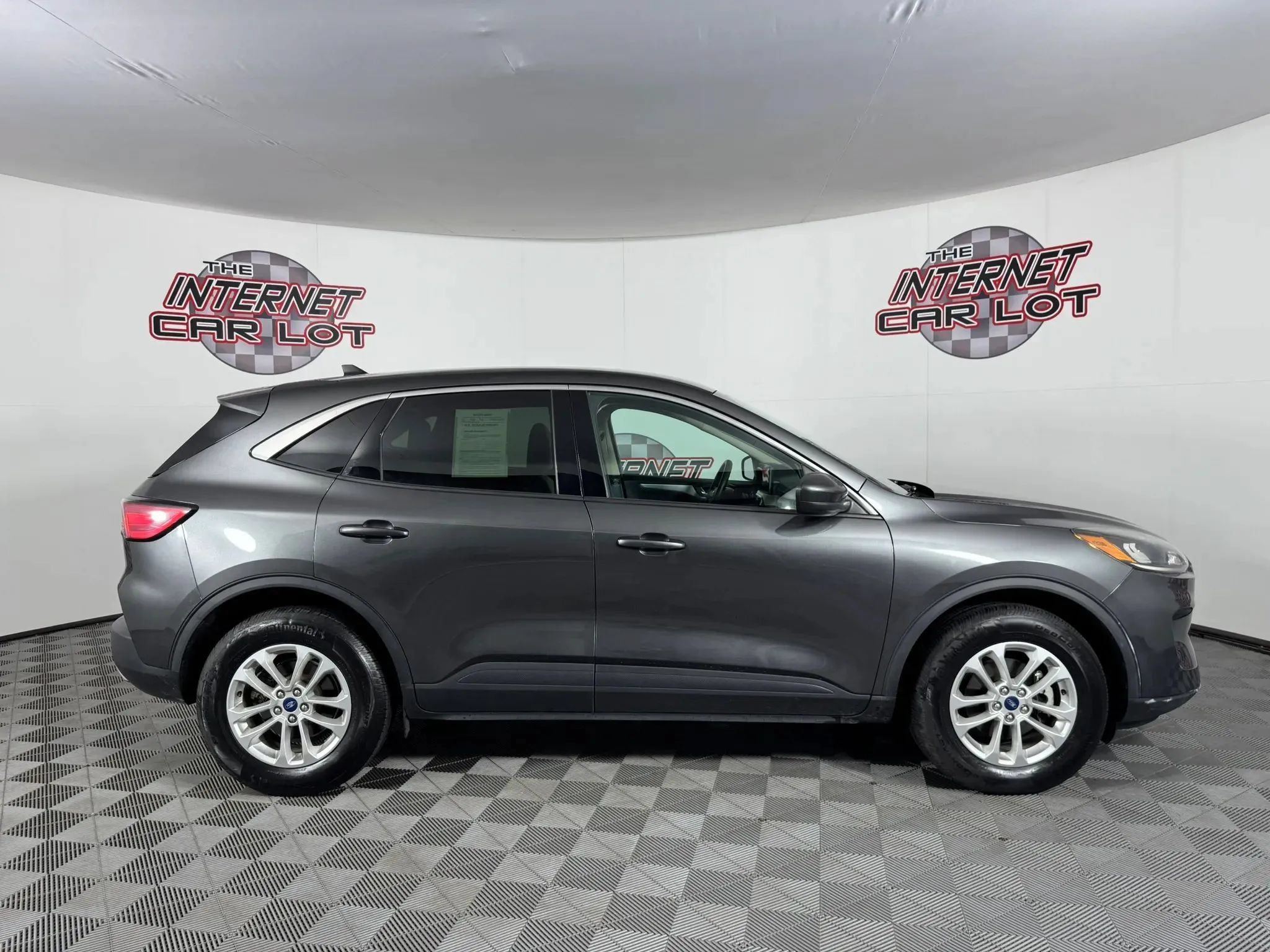 Used 2020 Ford Escape SE AWD/4WD image 8