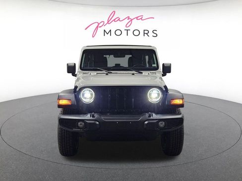 Used 2021 Jeep Wrangler Unlimited Sport AWD/4WD image 2