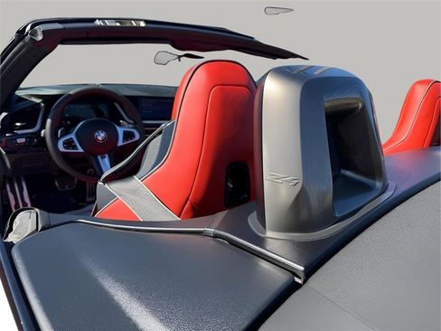 Used 2020 BMW Z4 M40i image 24