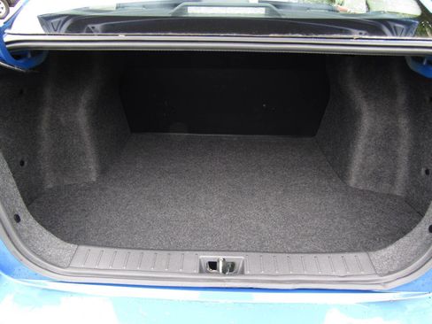 Used 2023 Nissan Versa S FWD image 20
