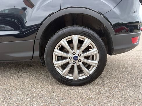 Used 2017 Ford Escape Titanium w/ Canadian Touring Package AWD/4WD image 23
