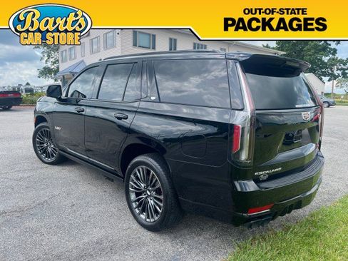 Used 2023 Cadillac Escalade V AWD/4WD image 43