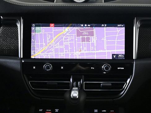 Certified 2026 Porsche Macan GTS image 15