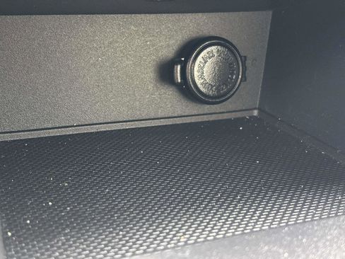 Used 2018 Subaru Impreza 2.0i Premium w/ Eyesight & BSD & Rcta image 32