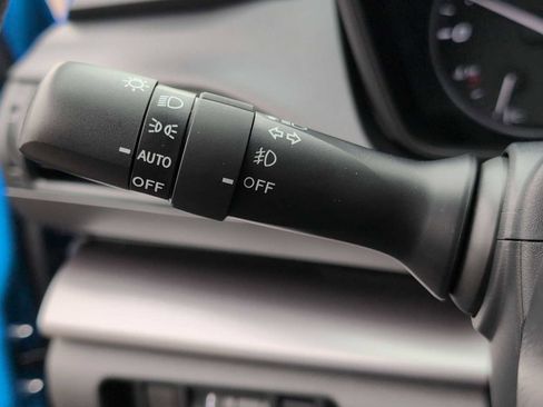 Used 2025 Subaru Impreza 2.0i Sport image 27