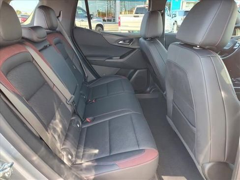 Certified 2025 Chevrolet Equinox RS w/ Convenience Package III image 10