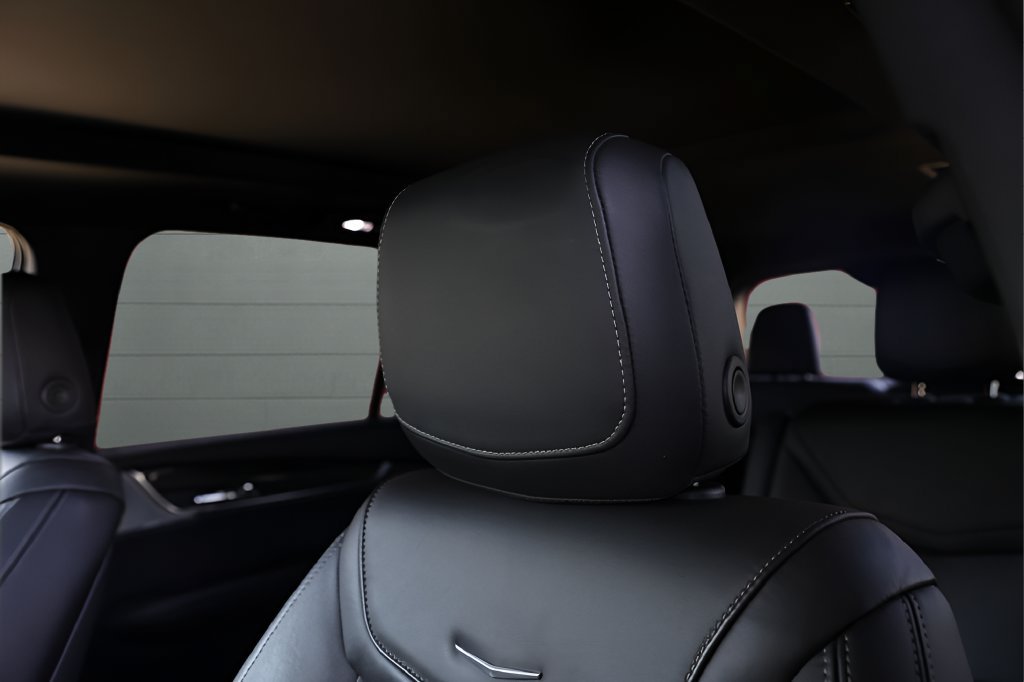 Used 2022 Cadillac XT6 Sport AWD/4WD image 45