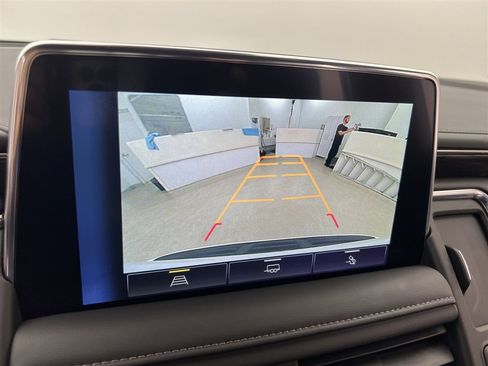 Used 2024 Chevrolet Suburban Z71 w/ Max Trailering Package image 35