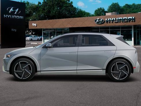 New 2026 Hyundai Ioniq 5 Limited image 3