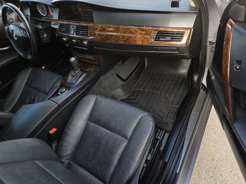 Used 2007 BMW 530i Sedan image 8