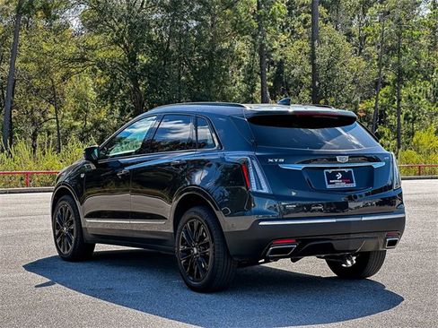 Used 2022 Cadillac XT5 Sportv w/ Technology Package image 6