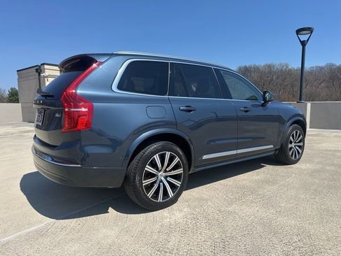 Certified 2023 Volvo XC90 B6 Plus image 9