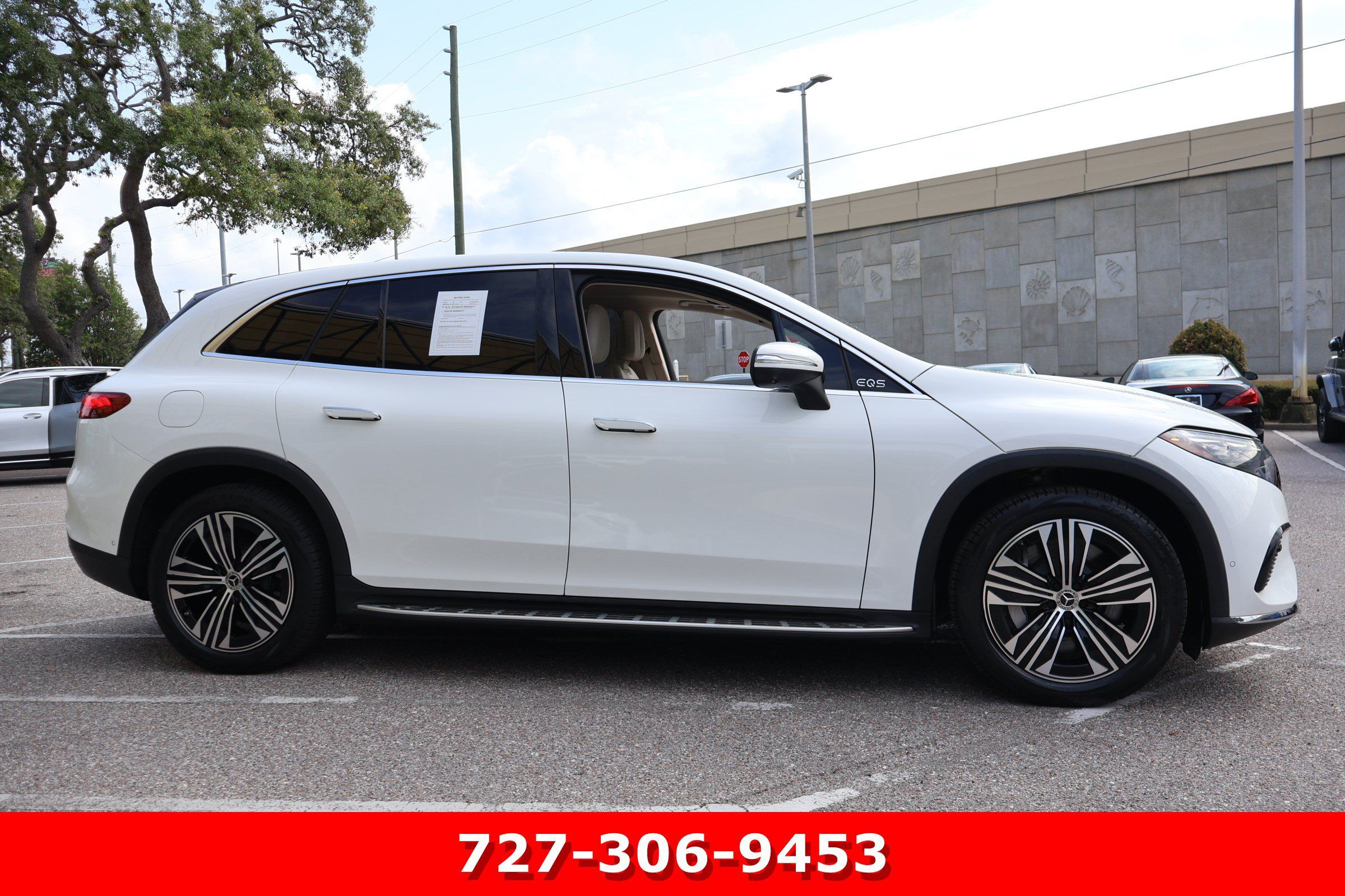 Used 2023 Mercedes-Benz EQS 450+ SUV image 11