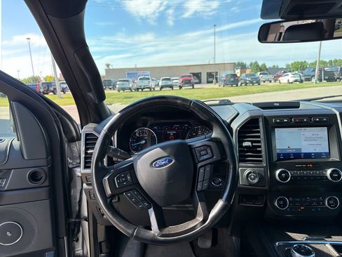 Used 2020 Ford Expedition Max Limited w/ Equipment Group 302A AWD/4WD image 13