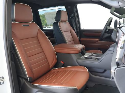New 2026 GMC Sierra 3500 Denali Ultimate AWD/4WD image 22