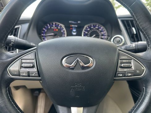 Used 2017 INFINITI Q50 Premium image 35