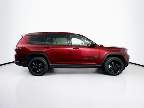 Used 2023 Jeep Grand Cherokee L Laredo AWD/4WD image 10