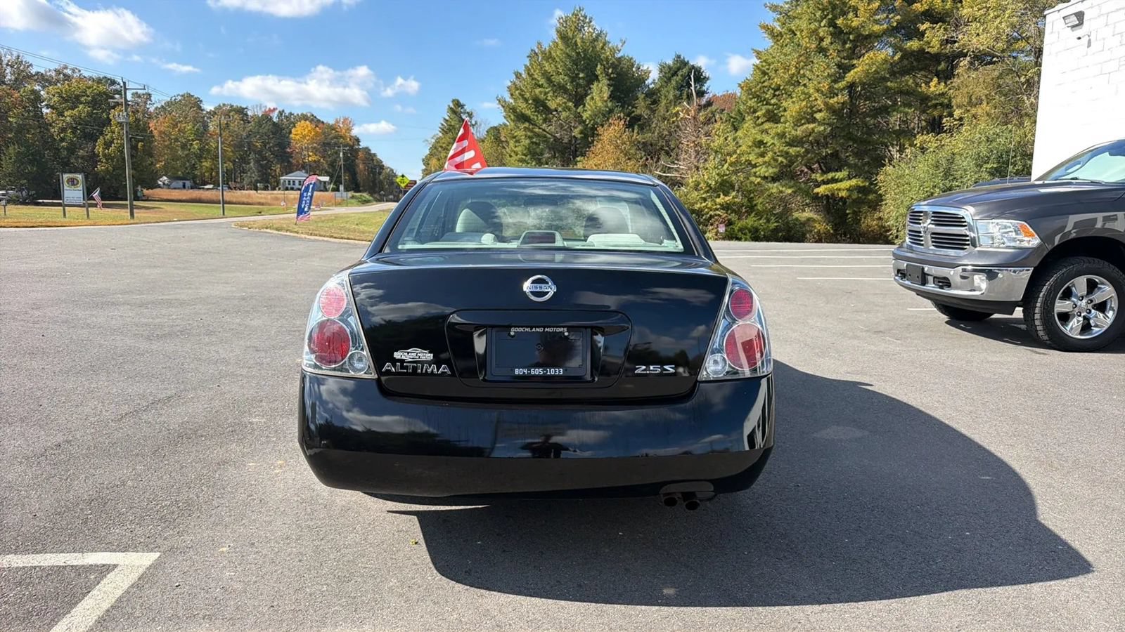 Used 2005 Nissan Altima 2.5 S w/ (S02) Side Airbags Pkg FWD image 6