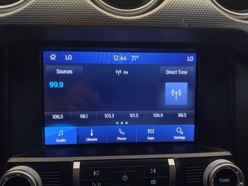 Used 2020 Ford Mustang Premium RWD image 25