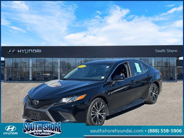 Used 2018 Toyota Camry SE w/ Audio Package FWD image 4