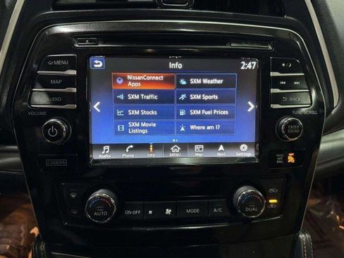 Used 2016 Nissan Maxima SR FWD image 35