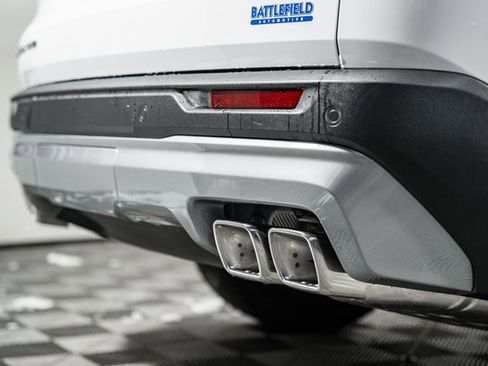 New 2026 Chevrolet Traverse LT w/ Sun and Wheel Package image 7