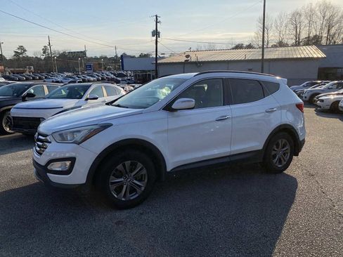 Used 2013 Hyundai Santa Fe Sport image 9