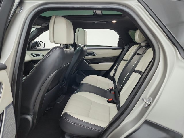 Used 2018 Land Rover Range Rover Velar AWD/4WD image 52