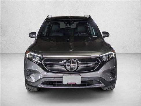 Certified 2022 Mercedes-Benz EQB 350 4MATIC image 2