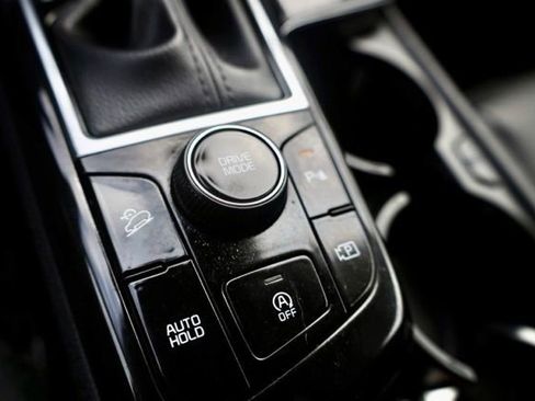 Used 2023 Kia Sportage SX image 31