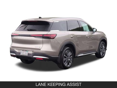 Certified 2026 INFINITI QX60 Luxe w/ Cargo Package AWD/4WD image 10