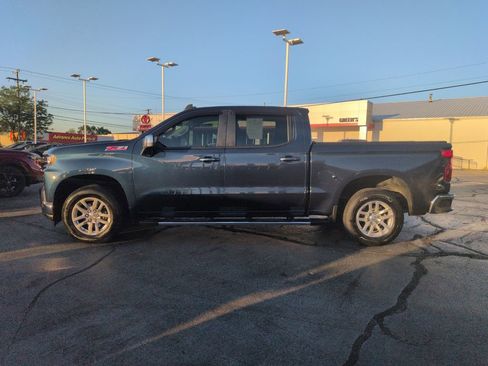 Used 2019 Chevrolet Silverado 1500 LT w/ All-Star Edition AWD/4WD image 2
