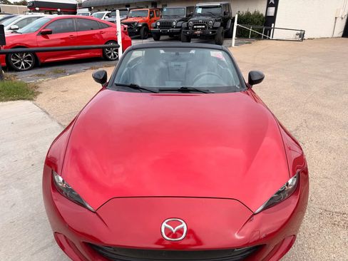 Used 2016 MAZDA MX-5 Miata Sport image 8