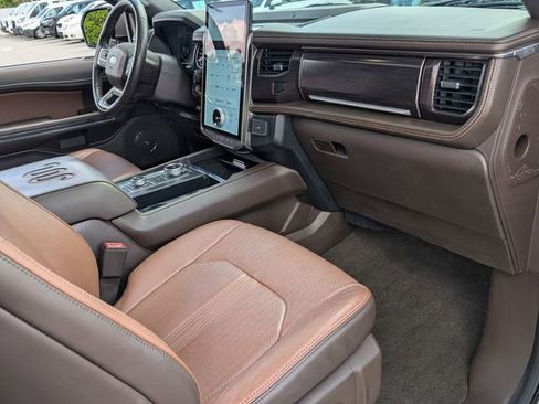 Certified 2022 Ford Expedition Max King Ranch image 17